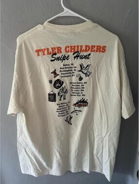 Tyler Childers Snipe Hunt 2026 Tour T-Shirt with graphic